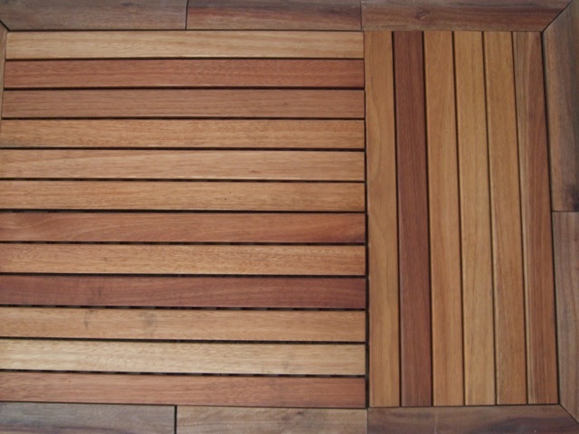 Decking Tiles with Straight Bars